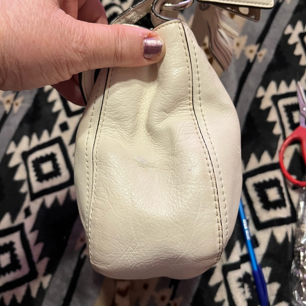 Coach EUC Anniversary Satchel 2012 2 way Bag in Ivory Leather - Picture 7 of 15